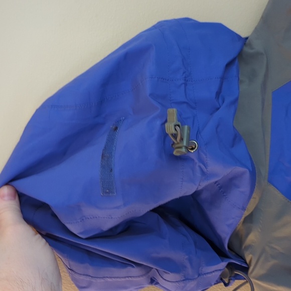 The North Face Gore-Tex Summit Series Winter Jacket, Blue and Gray, Medium women - Picture 9 of 11